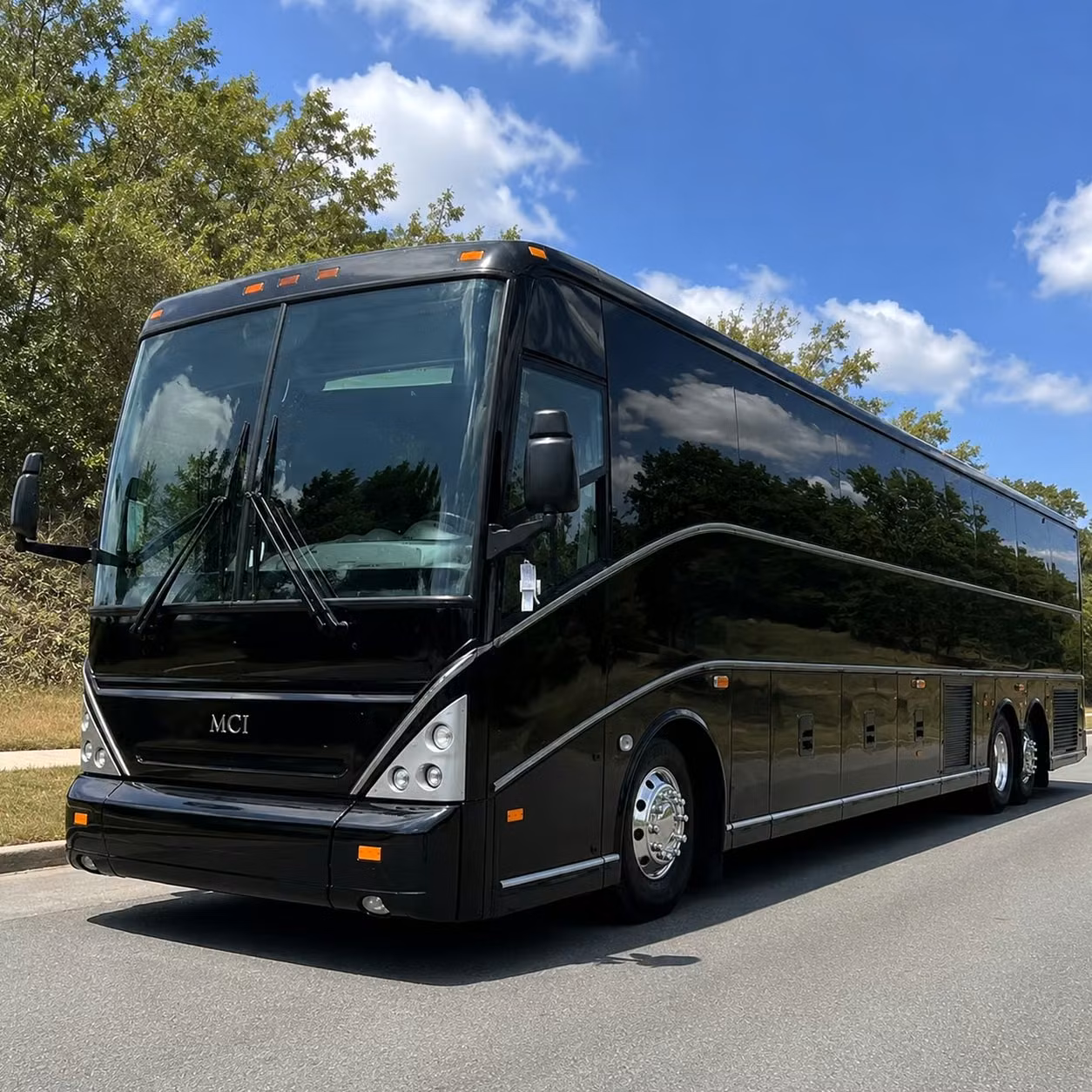 browse a large selection of buses for darien lake amphitheater concert trips
