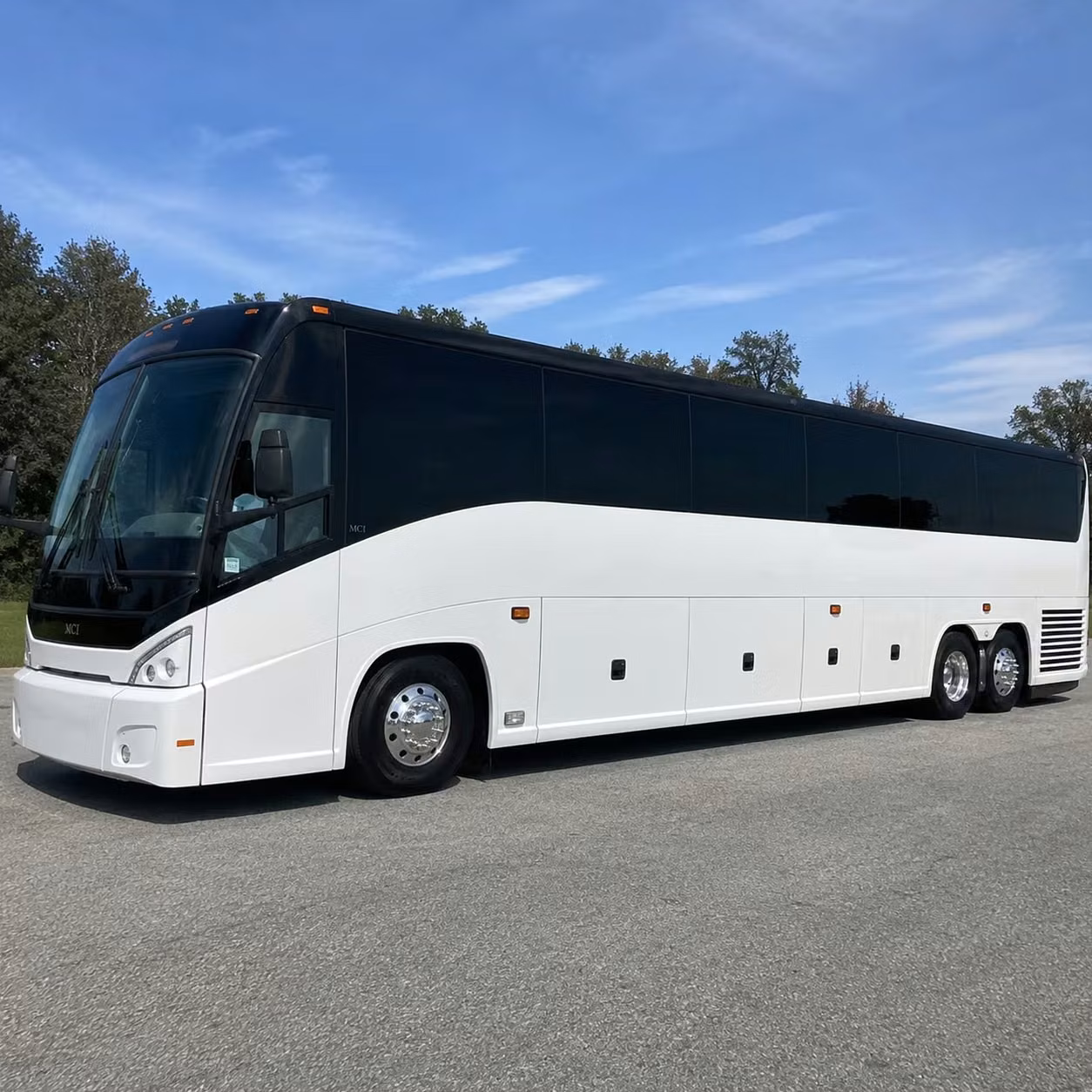 group airport shuttle services to and from buffalo niagara international airport