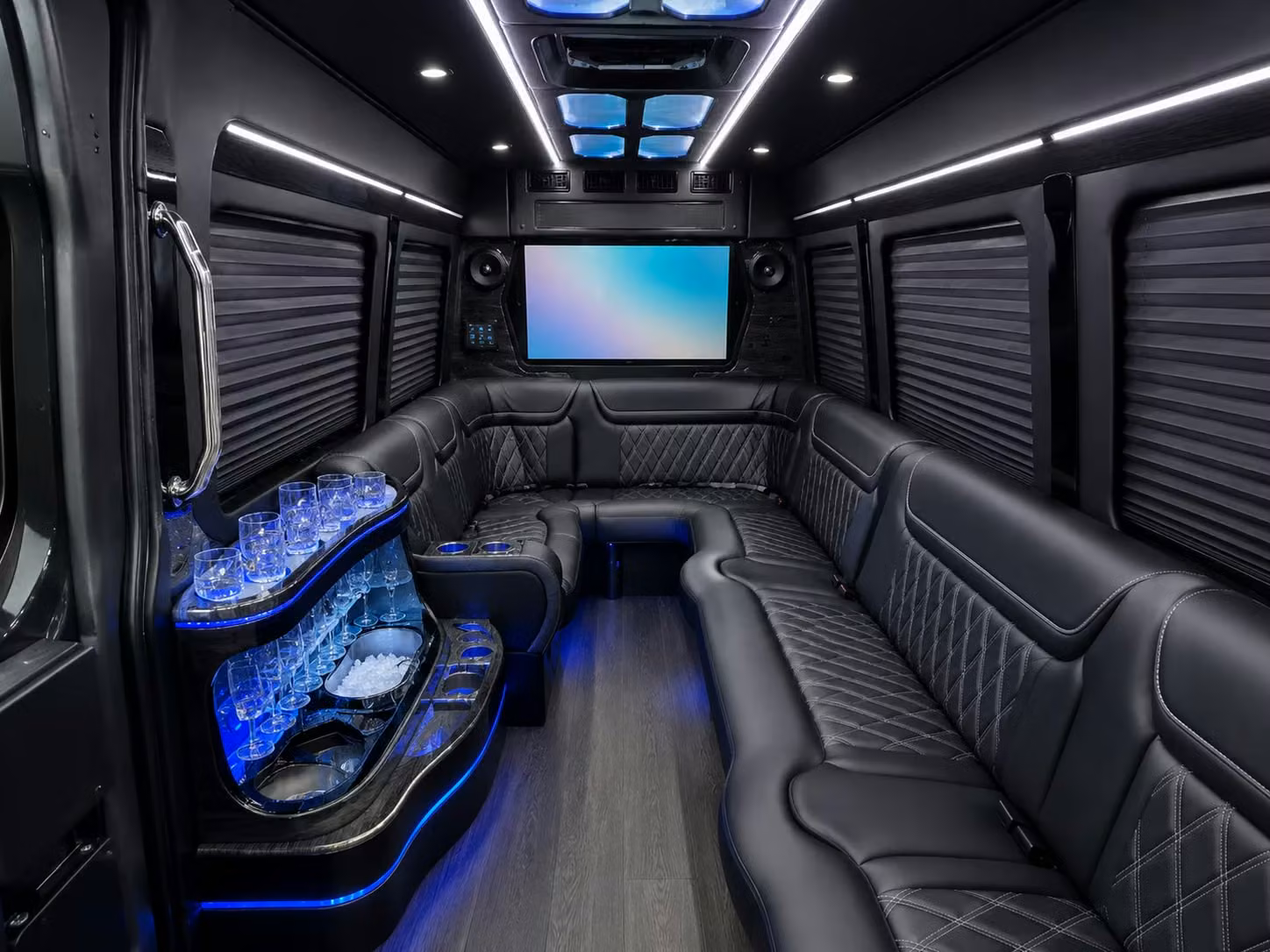 university at buffalo bulls fan transportation group shuttles to ub stadium and alumni arena